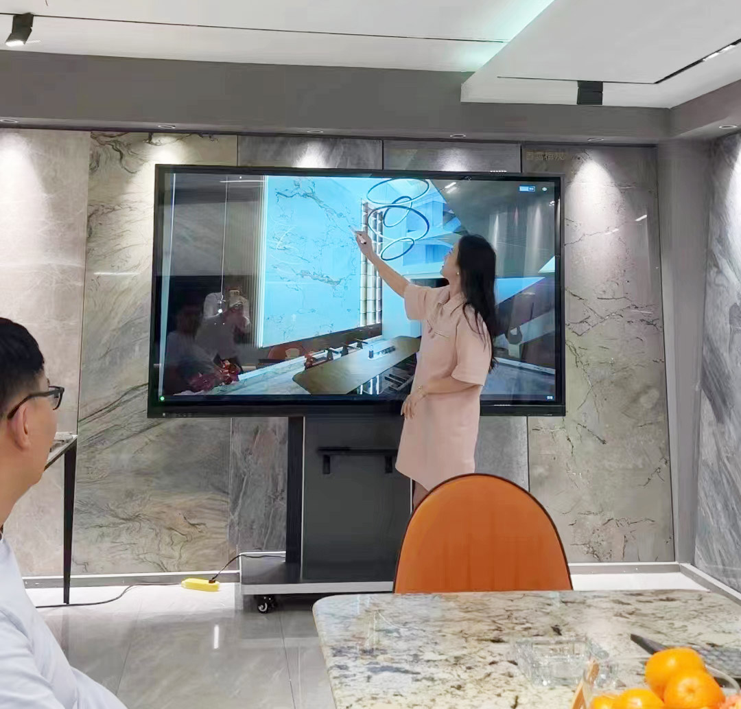 85/86 寸内置英伟达独立显卡会议一体机案例分享