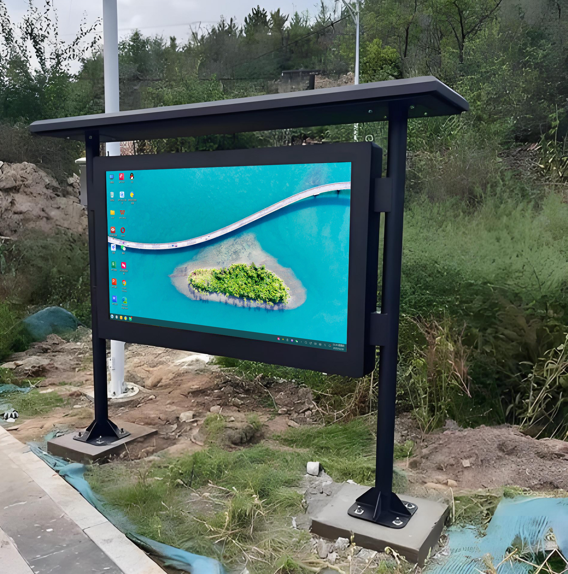 乡村振兴户外显示屏：传统方案 vs“屏 + 满天星信息发布系统 + 主板”